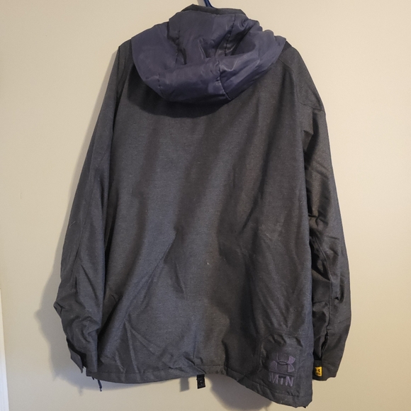 Under Armour Winter Jacket - Picture 2 of 5